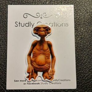 Studlycreations ET pin